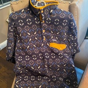 Patagonia sweater